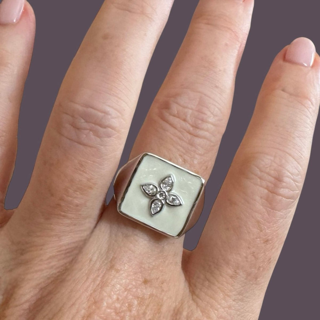 Chevalière Kate en argent laquée ivoire - CABIROL - CABIROL - chevalière